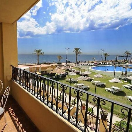 First Line Apartment Порт Саплая Екстериор снимка