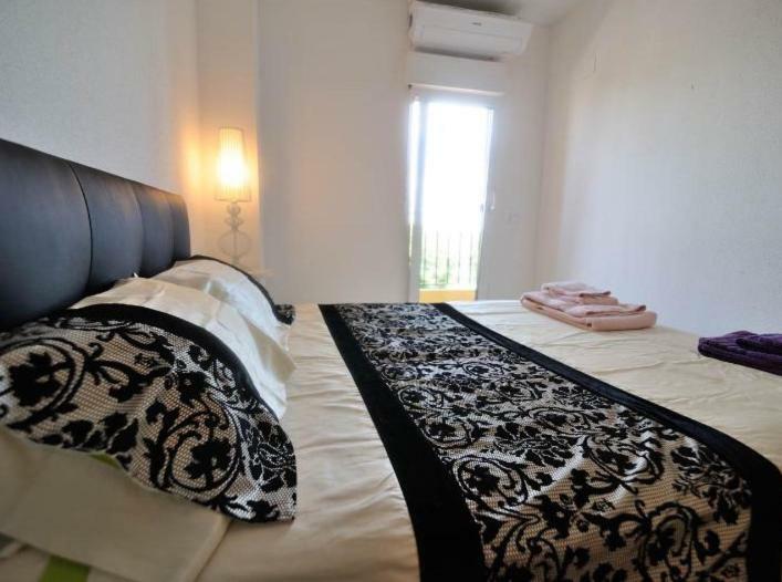 First Line Apartment Порт Саплая Екстериор снимка